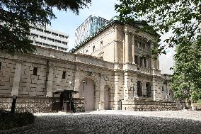 Appearance of the Bank of Japan